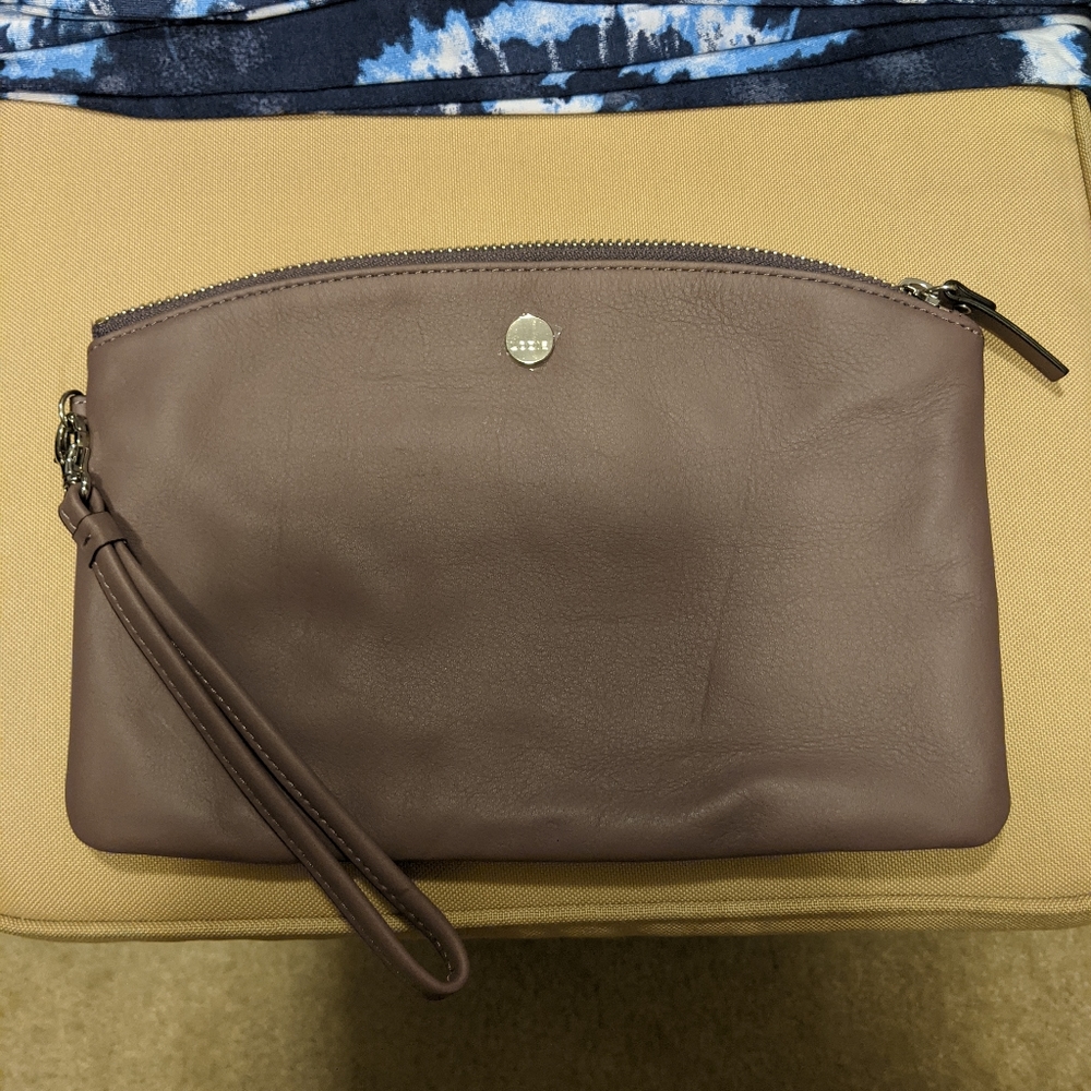 Lodis Wristlet